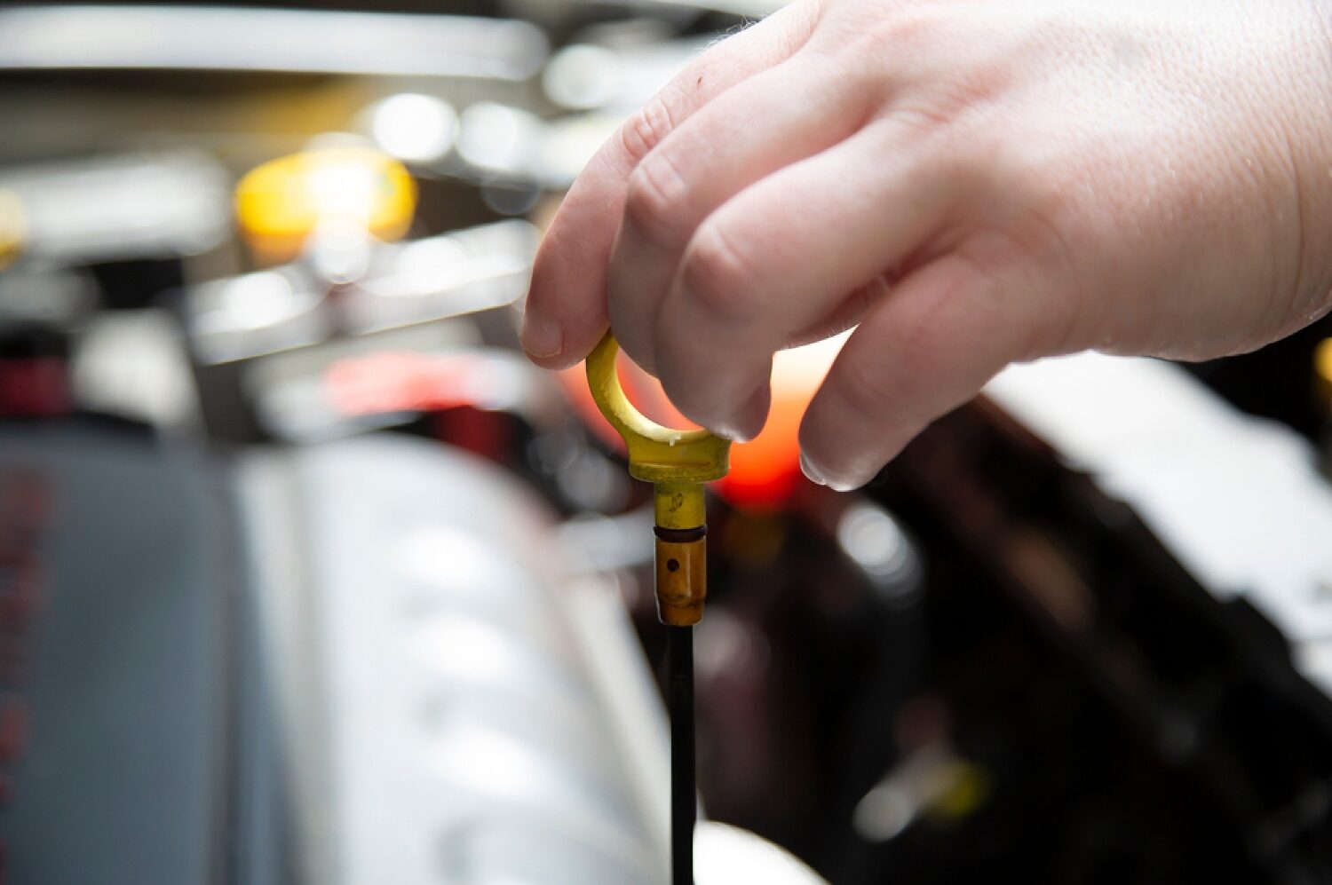 How To Check Transmission Fluid Without Dipstick (Step-by-Step Guide ...